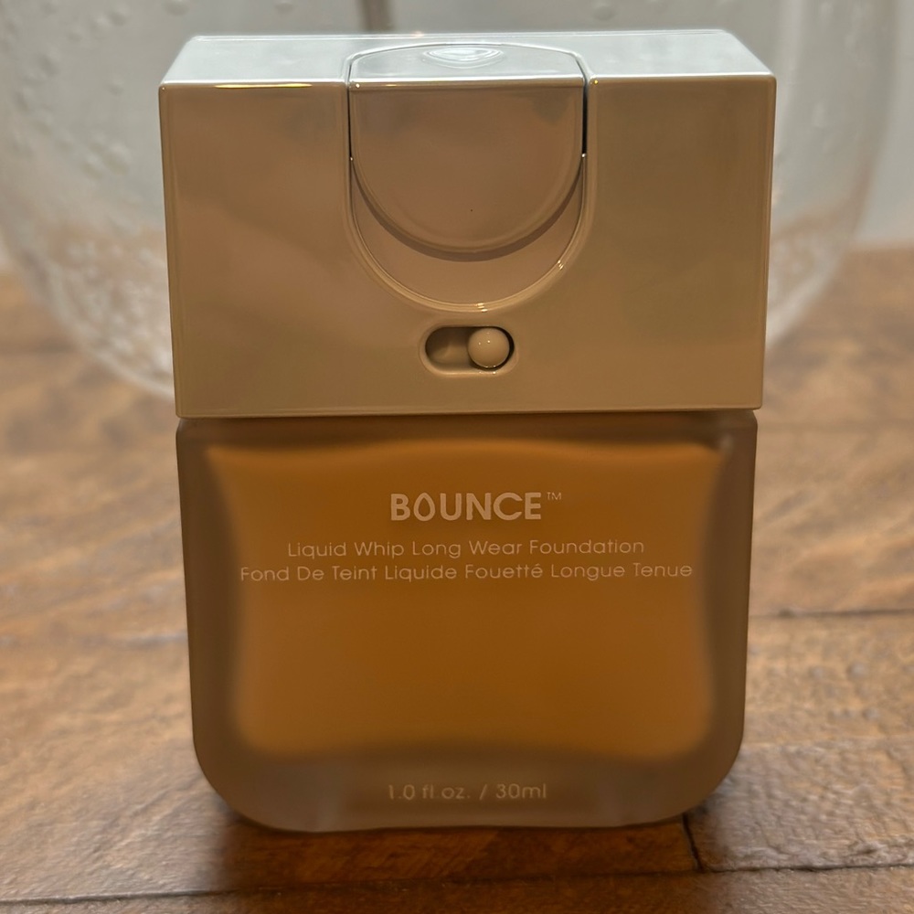 Beauty Blender Bounce Foundation